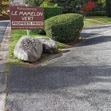 Apartman T2 Renove Avec Parking Et Balcon Proche De Toutes Commodites Calme Et Lumineux